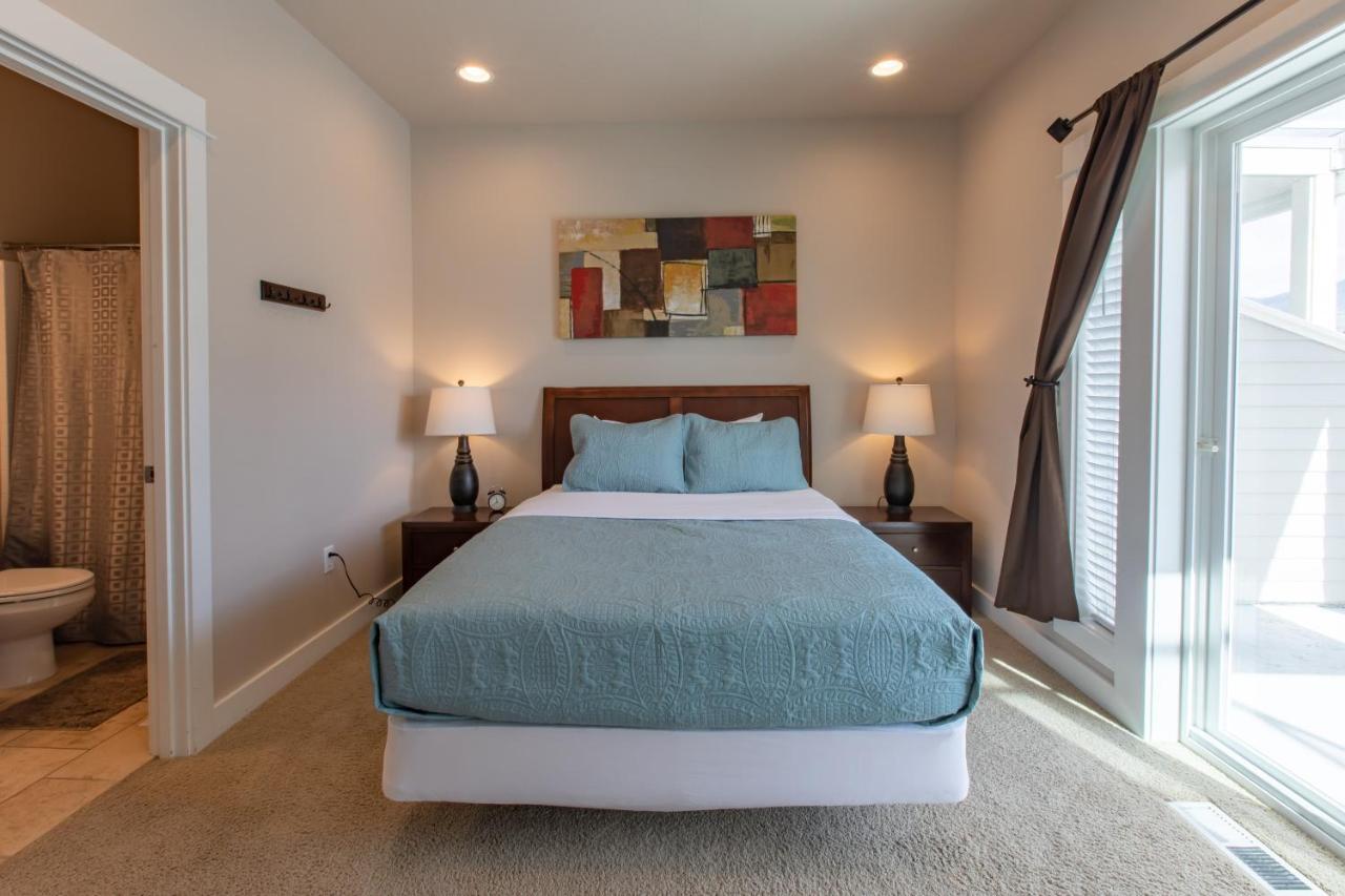 Rockaway Beach Vibes,Waterfront Oceanfront Rockaway Beach House Near Downtown,Wifi, Washer Dryer Eksteriør bilde